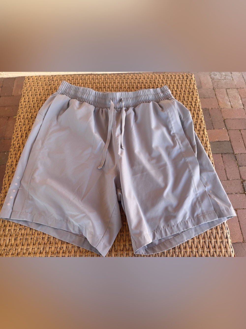 BALEAF Women’s  Lightweight Grey Active Shorts - Drawstring Zip pockets‎ Size L
